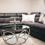 Luxury & 4* 루브스키
