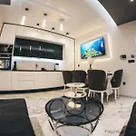 게스트하우스 Luxury &