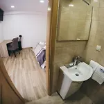 게스트하우스 Luxury & 4*