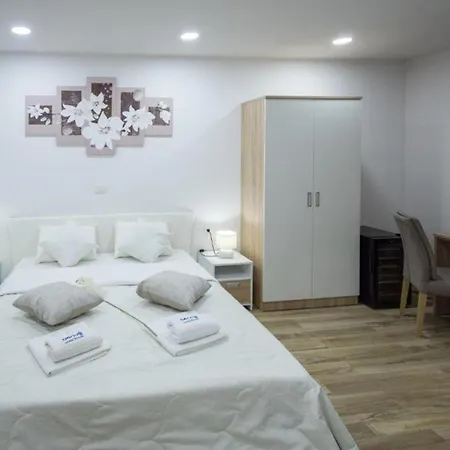 Guest house Luxury &
