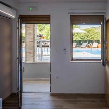 Luxury & Gasthuis 4*